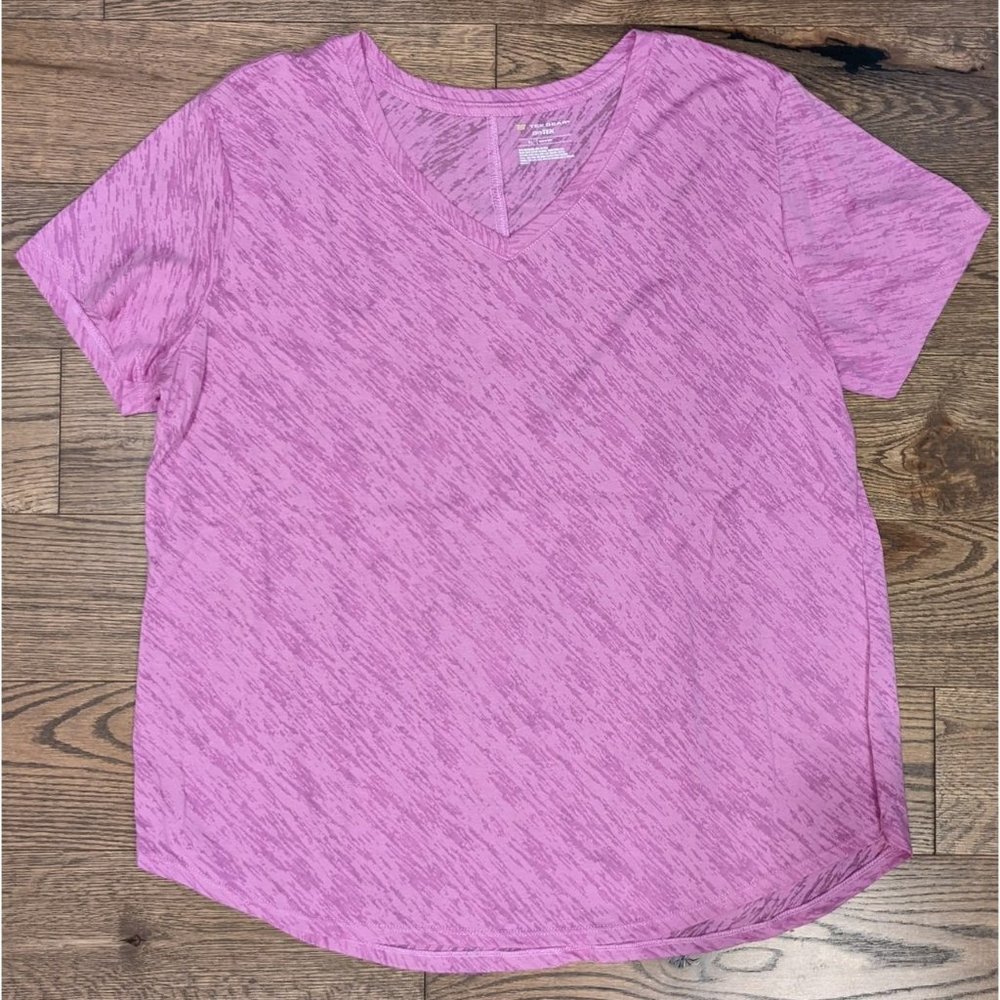 Tek Gear Pink V-Neck Short Sleeve Shirt XL